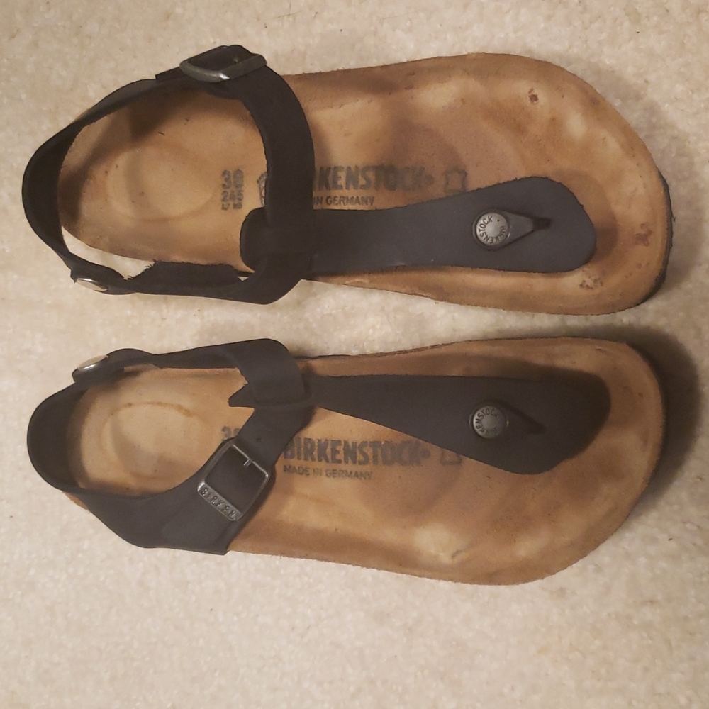 Gizeh with back-strap sandals